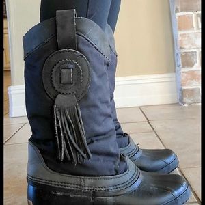 RARE Vintage Sorel western slip on boots Canada